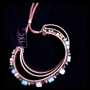 I.N.C. Gold bracelet set